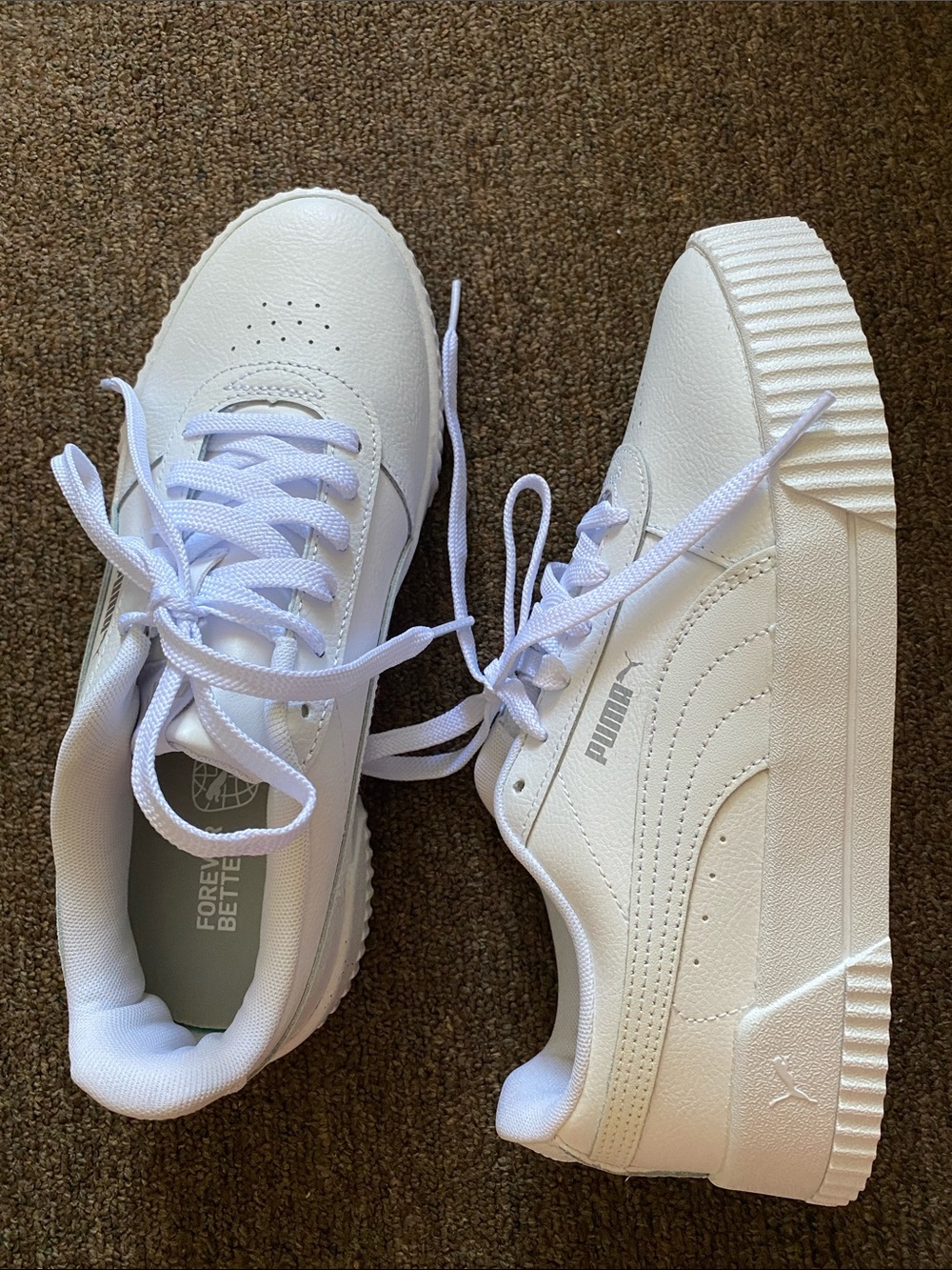 BRAND NEW PUMA WHITE WOMENS SNEAKERS